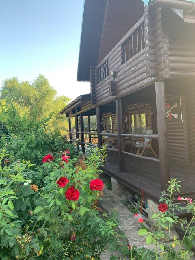 Рыбацкий Домик Villa Mayaki Екстериор снимка